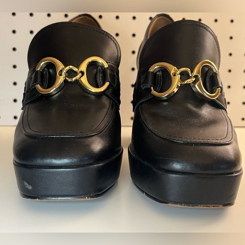 Lisa Vicky NOW Platform Loafer Pumps Black & Gold Medallion, Block Heel, Size 8 - Picture 3 of 16